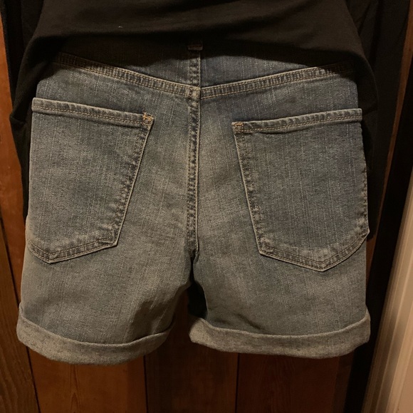 NWT Mid Rise Jean Shorts - Picture 5 of 10